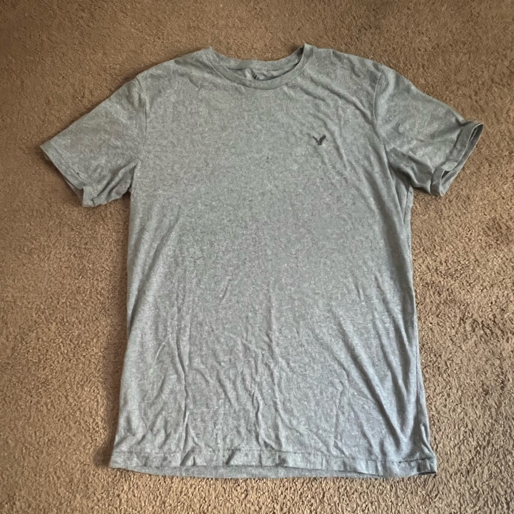 American Eagle- Tee Shirt​​​​​​​​​​​​
